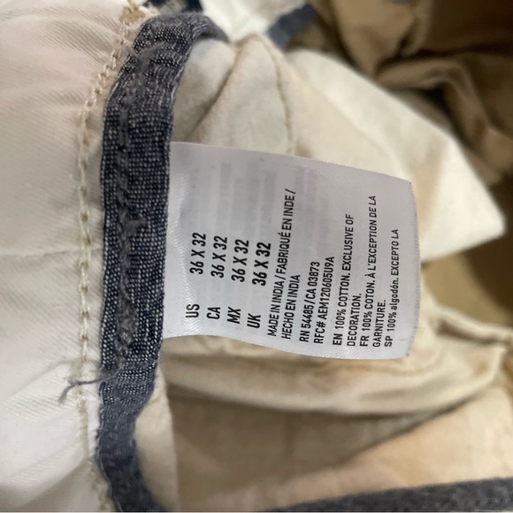 Khakis - American Eagle - Men’s 36/32 - Picture 4 of 4